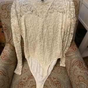 🔆Juniors Large material girl Lace bodysuit